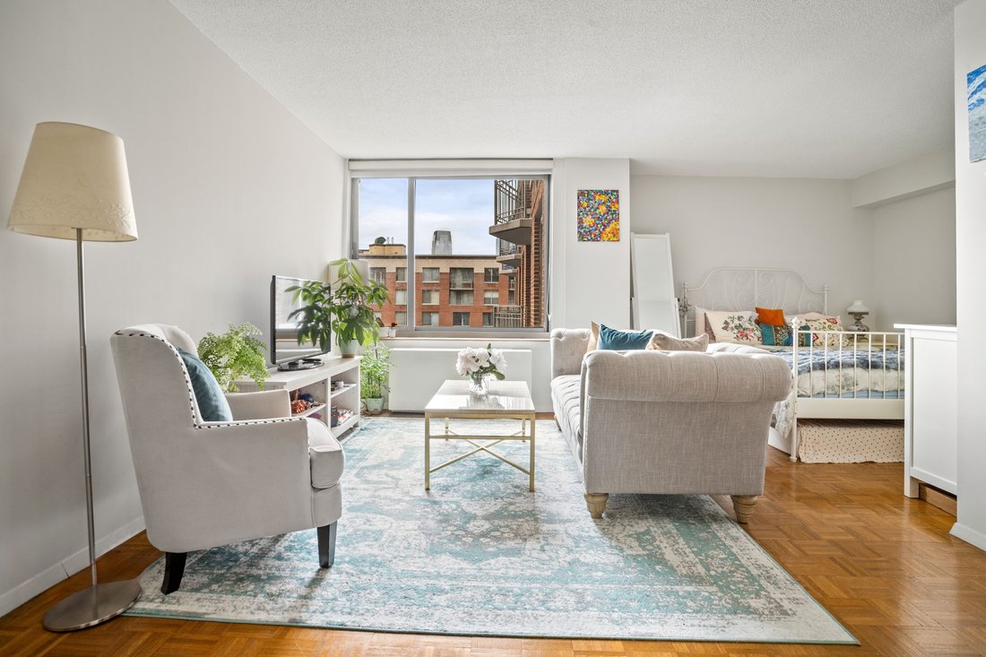 Condo in New York, New York, United States 2 - 17346384