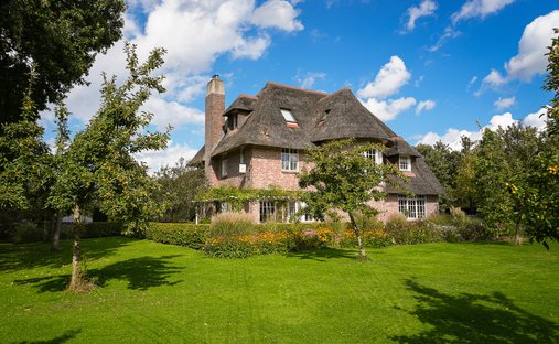 Villa in Brummen, Gelderland, Niederlande 1