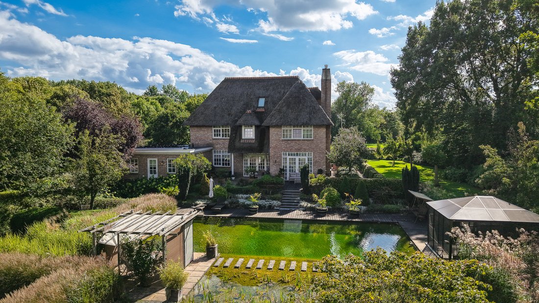 Villa in Brummen, Gelderland, Netherlands 2 - 17346468