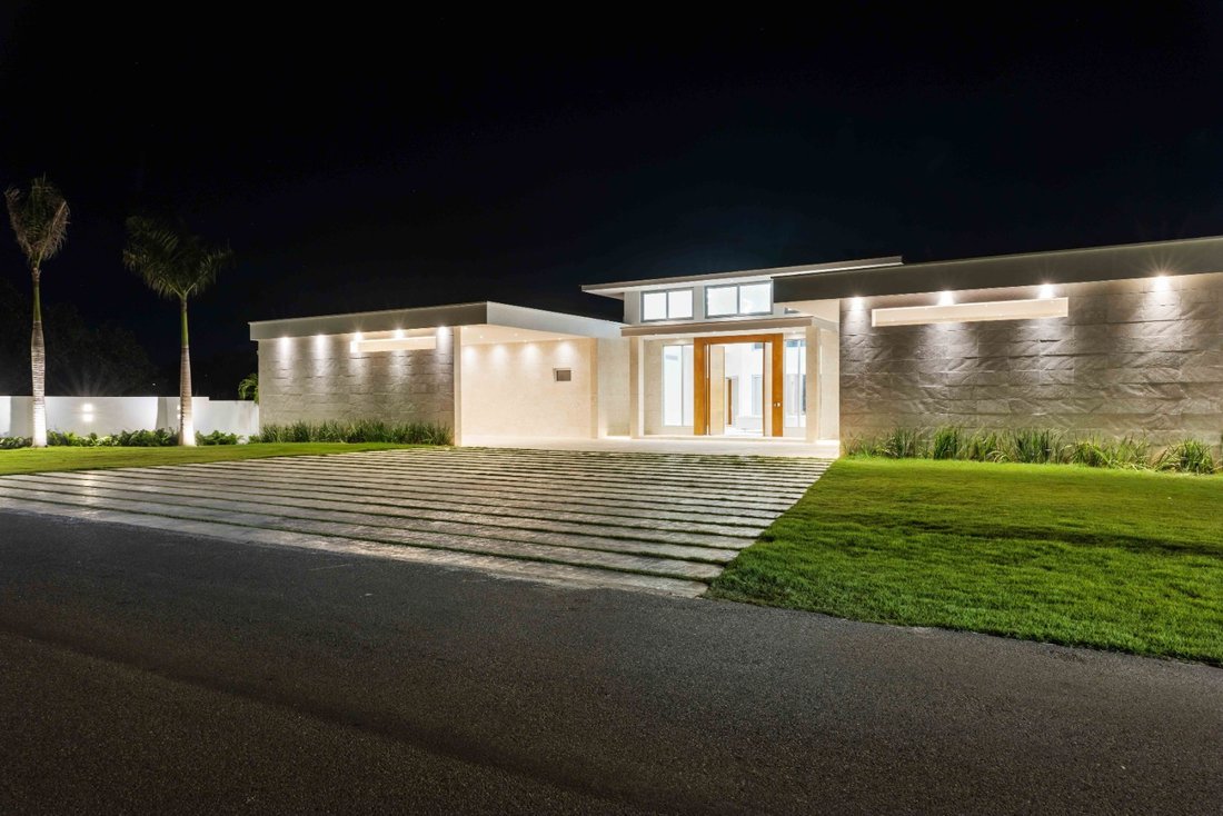 Villa in La Romana, La Altagracia Province, Dominican Republic 3 - 16506428