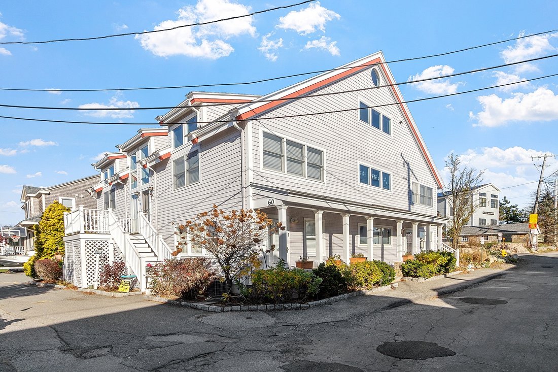 Condo in Gloucester, Massachusetts, United States 1 - 17346511