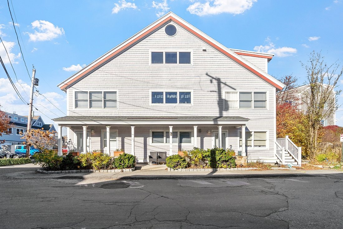 Condo in Gloucester, Massachusetts, United States 2 - 17346511