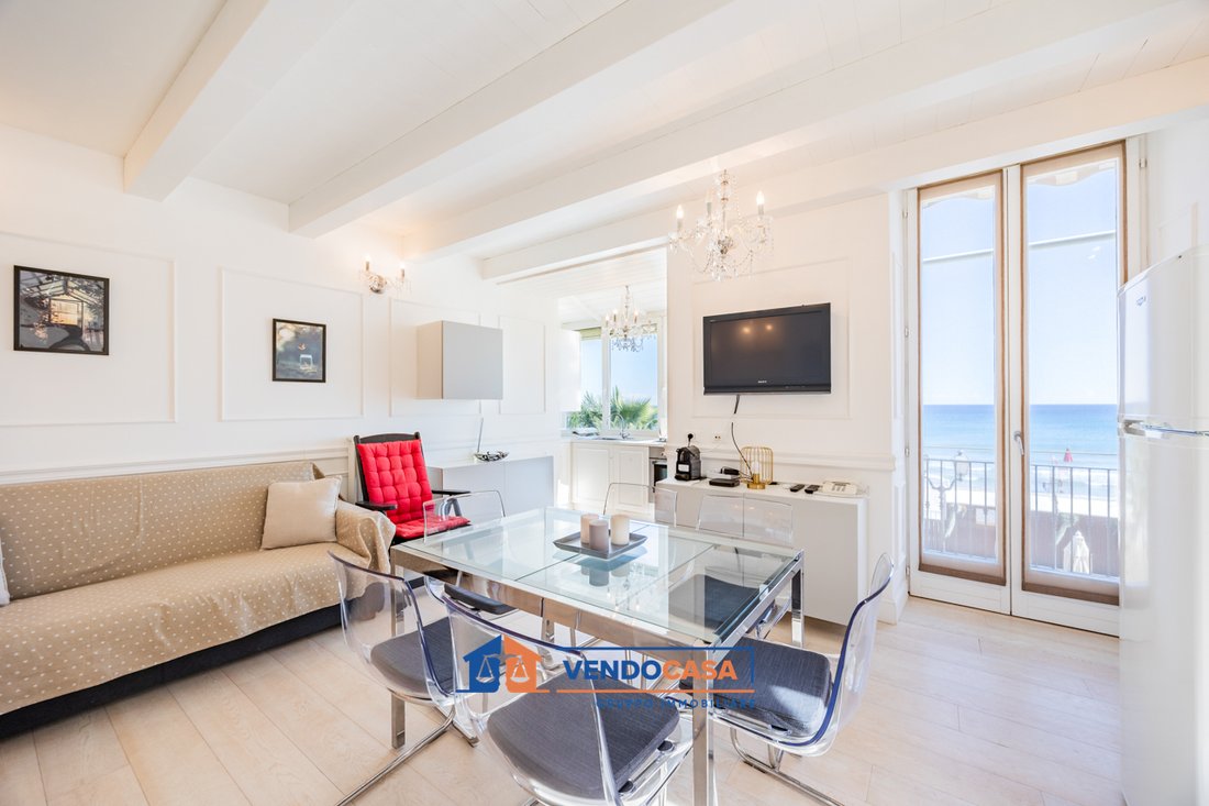 Apartment in Center, Alassio, Italy 3 - 17355369