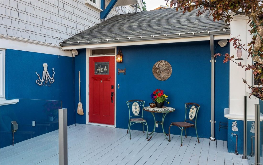 House in Oak Bay, British Columbia, Canada 5 - 17353037