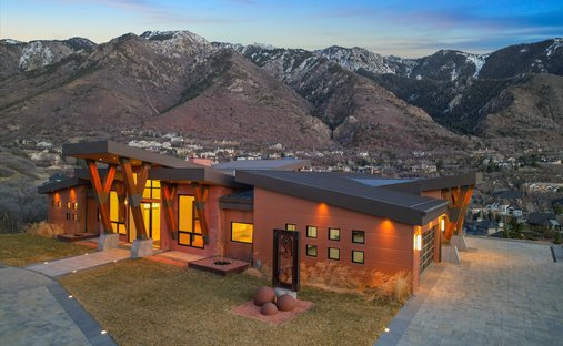 House in Sandy, Utah, United States 1