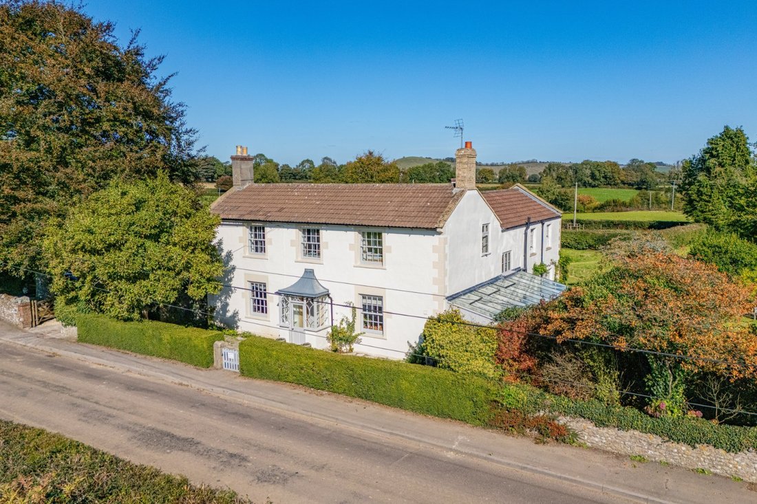 House in Wiltshire, England 1 - 17348394