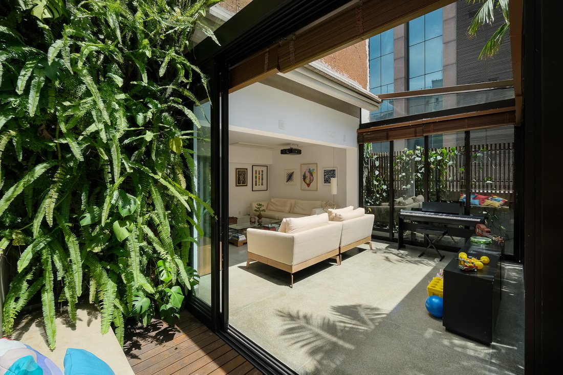 Apartment in São Paulo, State of São Paulo, Brazil 2 - 17355797
