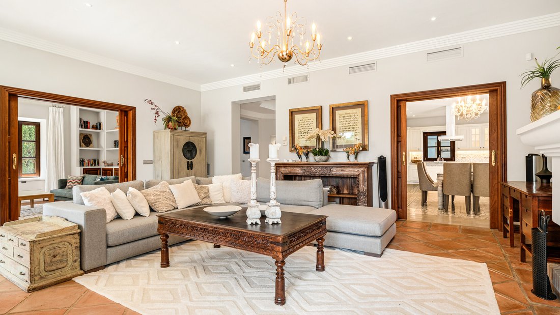 Villa in Sierra Blanca, Marbella, Spain 4 - 17351086