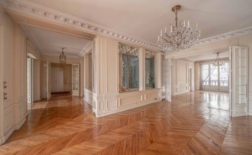 Apartment in Gros Caillou, Paris 7e Arrondissement, Paris 1
