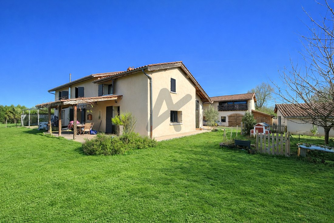 House in Arrondissement of Bourg-en-Bresse, Auvergne-Rhône-Alpes, France 1 - 16730753