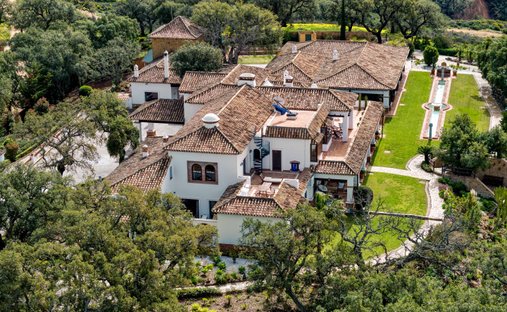Finca en Elviria-Cabopino, Marbella, España 1
