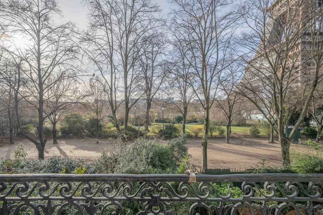 Apartment in Gros Caillou, Paris 7e Arrondissement, Paris 3 - 17260982