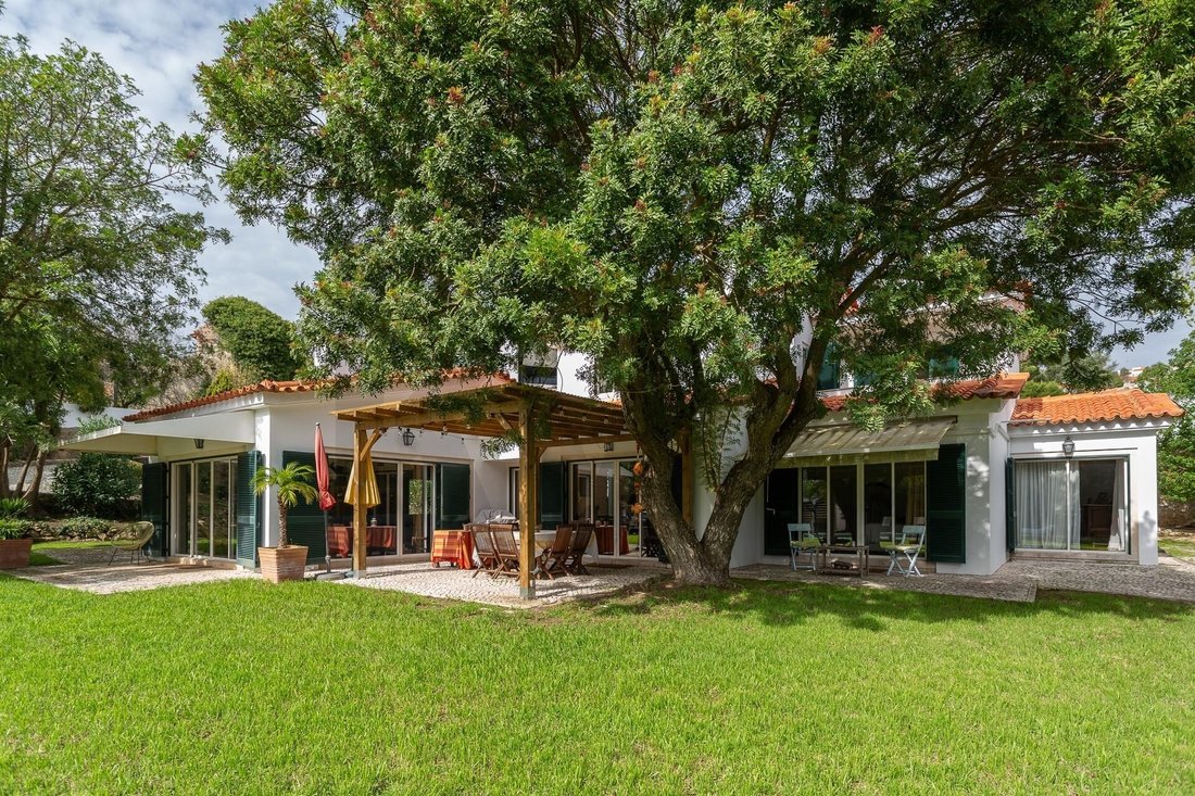 Townhouse in Alcabideche, Lisbon, Portugal 4 - 17353958