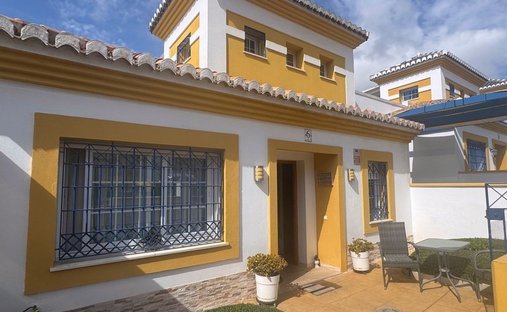 House in Sitio de Calahonda, Mijas, Spain 1