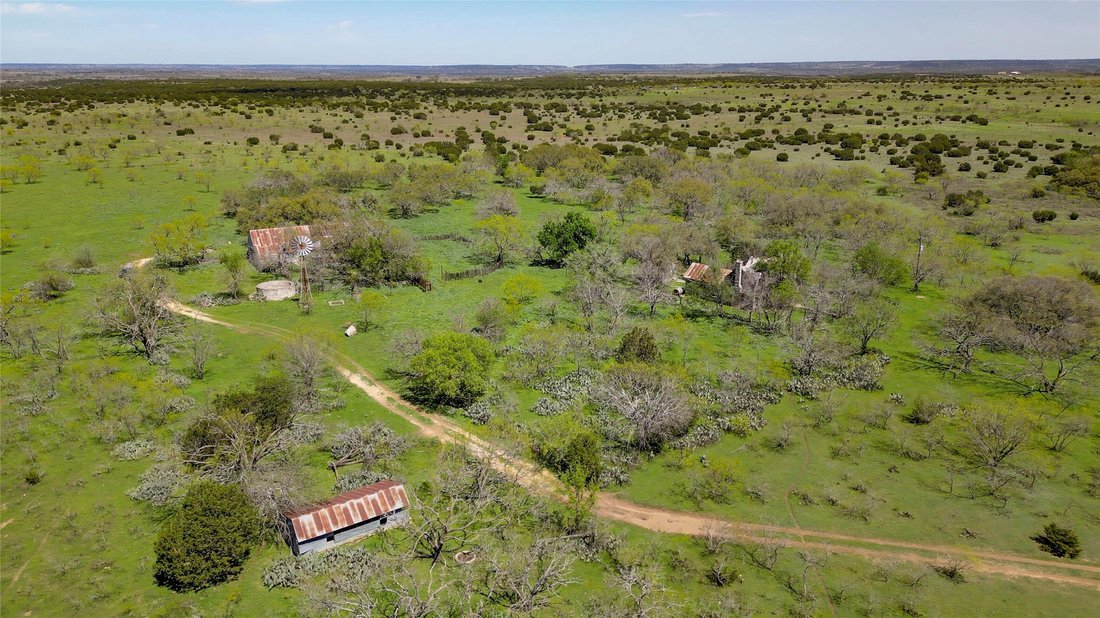 Farm Ranch in Lometa, Texas, United States 5 - 16756370