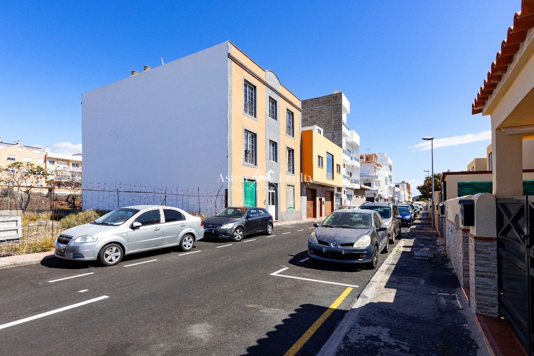 Andere in Arona, Kanarische Inseln, Spanien 3 - 17348446