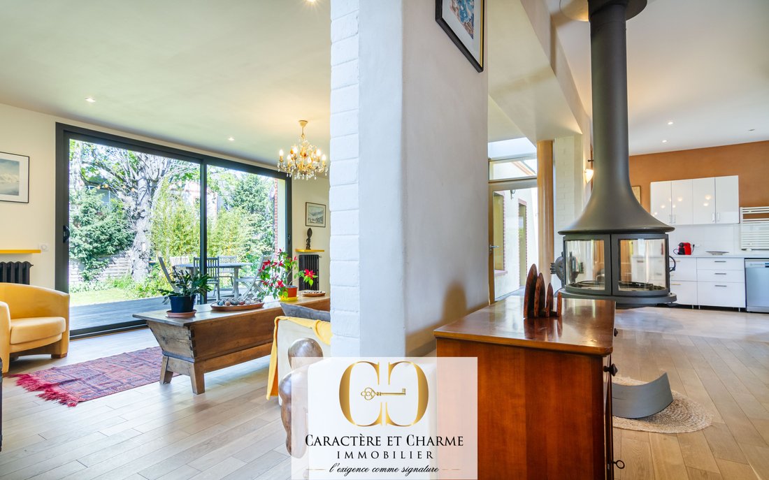 House in Le Vésinet, Ile-de-France, France 5 - 17351502