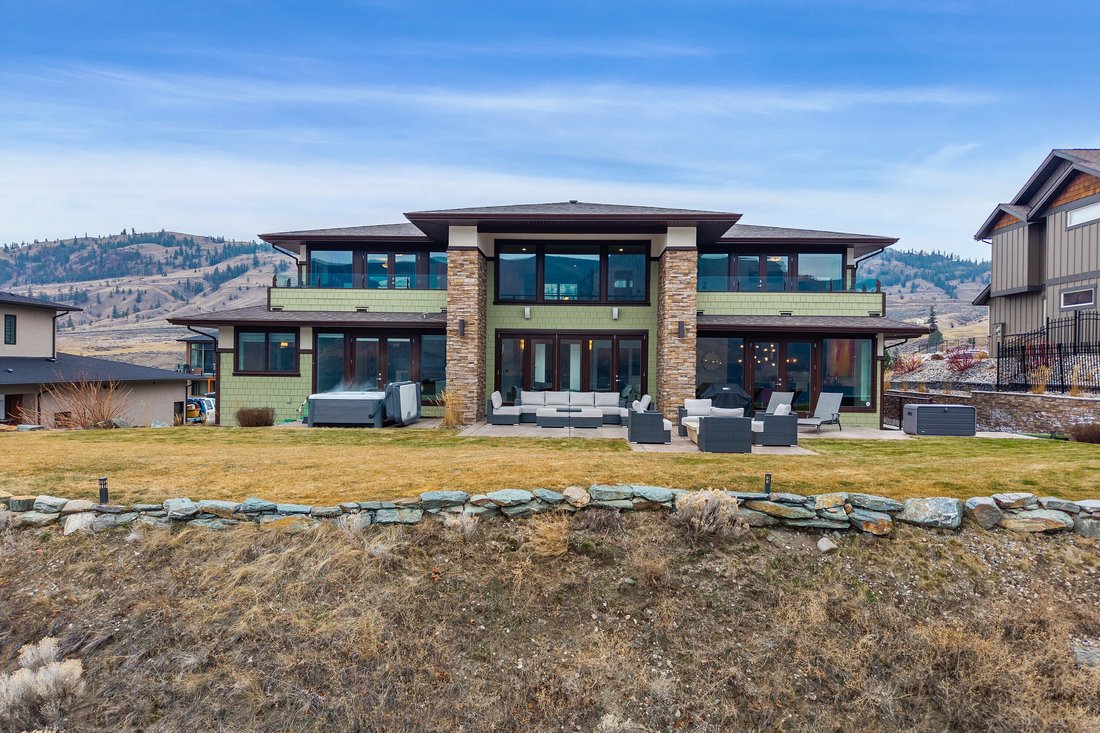 Haus in Kamloops, Britisch-Kolumbien, Kanada 1 - 17352588
