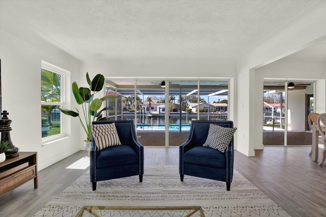 House in St. Petersburg, Florida, United States 5 - 17348128