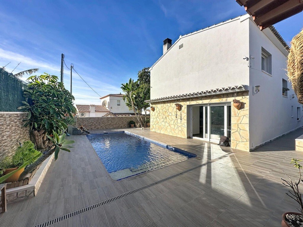 House in Calp / Calpe, Valencian Community, Spain 2 - 17354976
