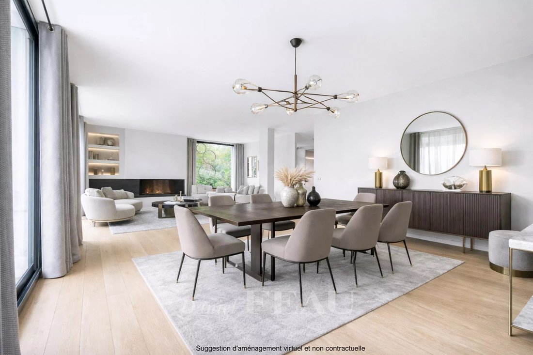 House in Saint-Cloud, Ile-de-France, France 2 - 17352774