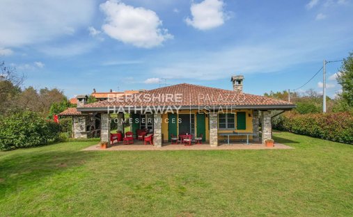 Villa in Gattico, Piedmont, Italy 1