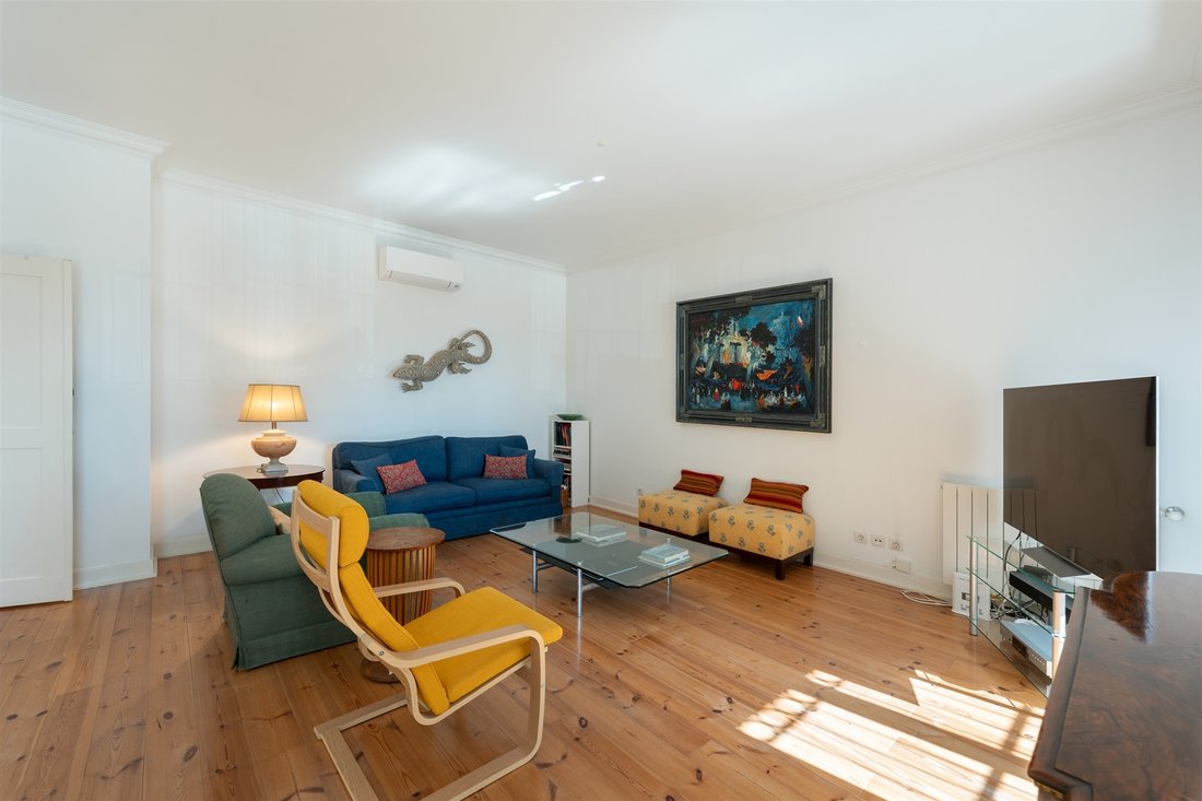 Apartment in Misericordia, Lisbon, Portugal 3 - 17284365