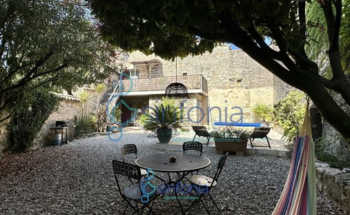 Casa en Uzès, Occitania, Francia 1