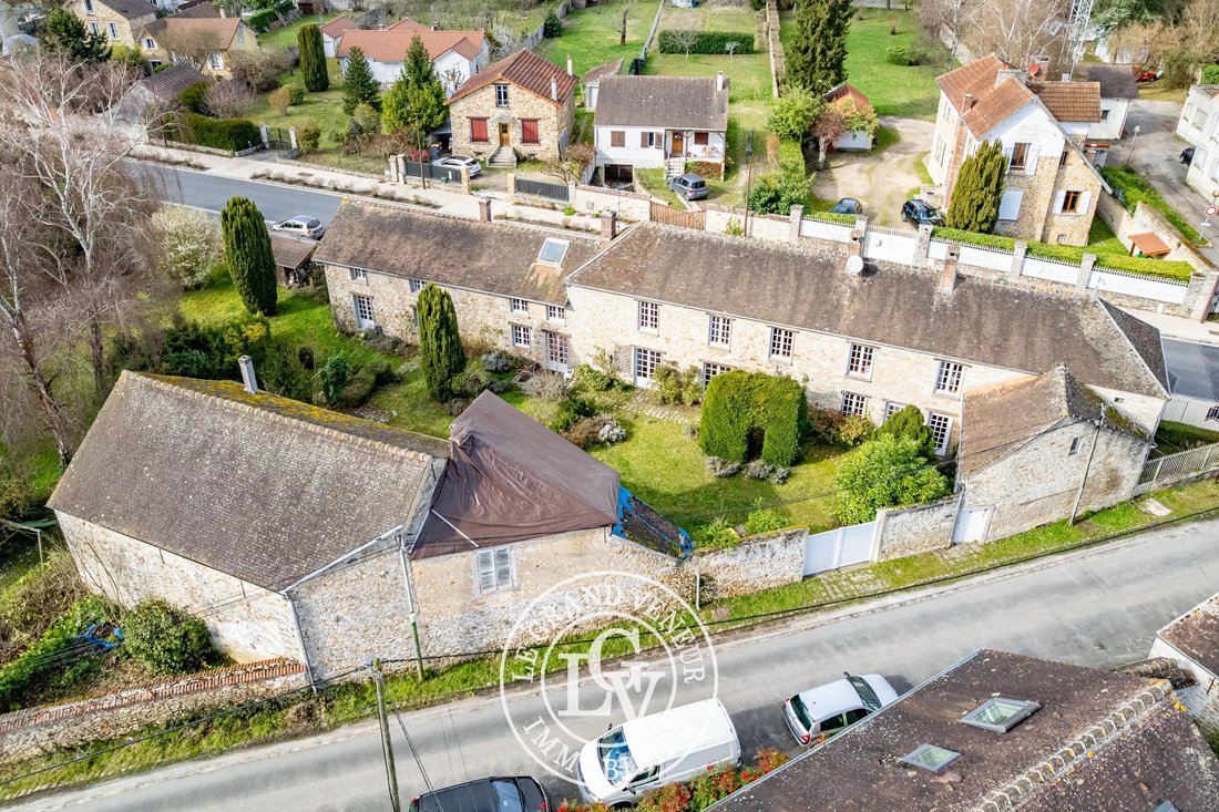 House in Perthes, Ile-de-France, France 2 - 17348728