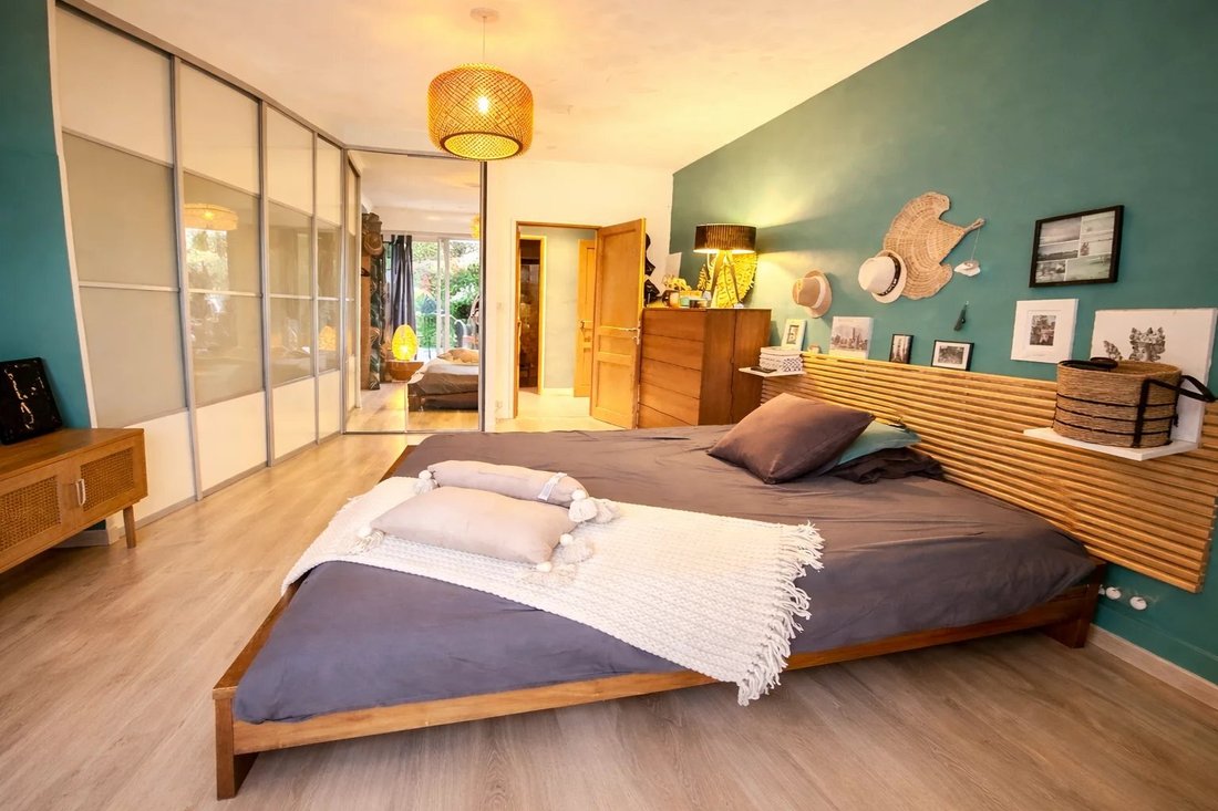 Apartment in La Source, Cannes, France 5 - 17352700