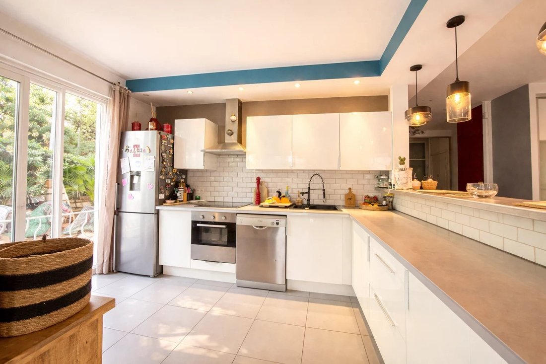 Apartment in La Source, Cannes, France 4 - 17352700