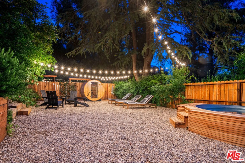 House in Topanga, California, United States 3 - 17350067