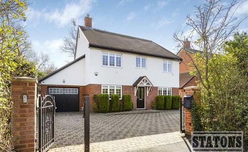 House in South Mimms, England 1