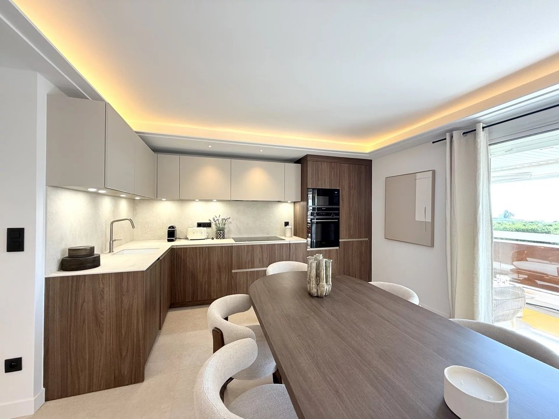 Apartment in La Californie, Cannes, France 5 - 17352656