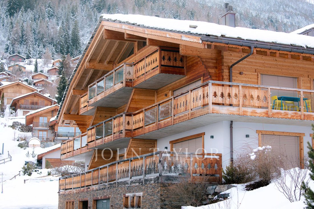 3.5 Rooms Furnished With View, R2 In Haute Nendaz