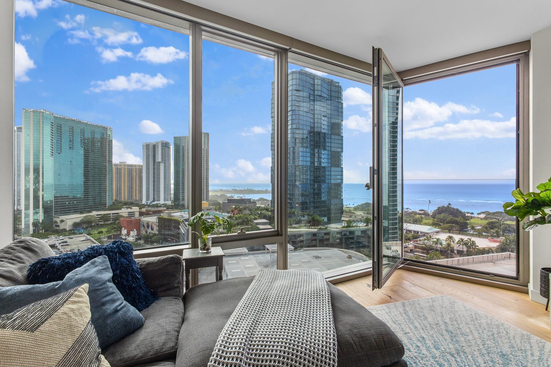Condo in Honolulu, Hawaii, United States 1 - 17355350