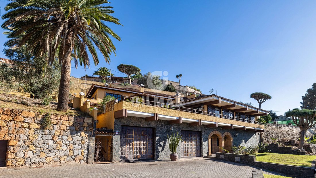 Villa in Teror, Canary Islands, Spain 3 - 17352206