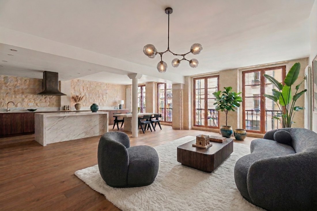 Apartment in Montorgueil-Saint Denis, Paris 2e Arrondissement, Paris 1 - 16701525
