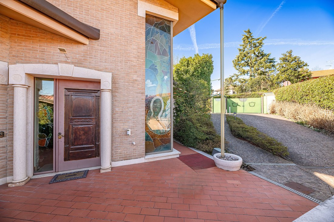 Villa in Lesmo, Lombardy, Italy 4 - 17353475