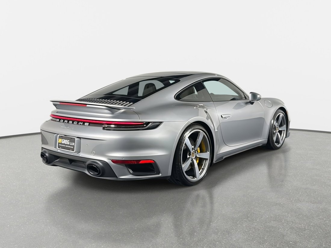Coupe in Pompano Beach, FL, United States 3 - 17349268