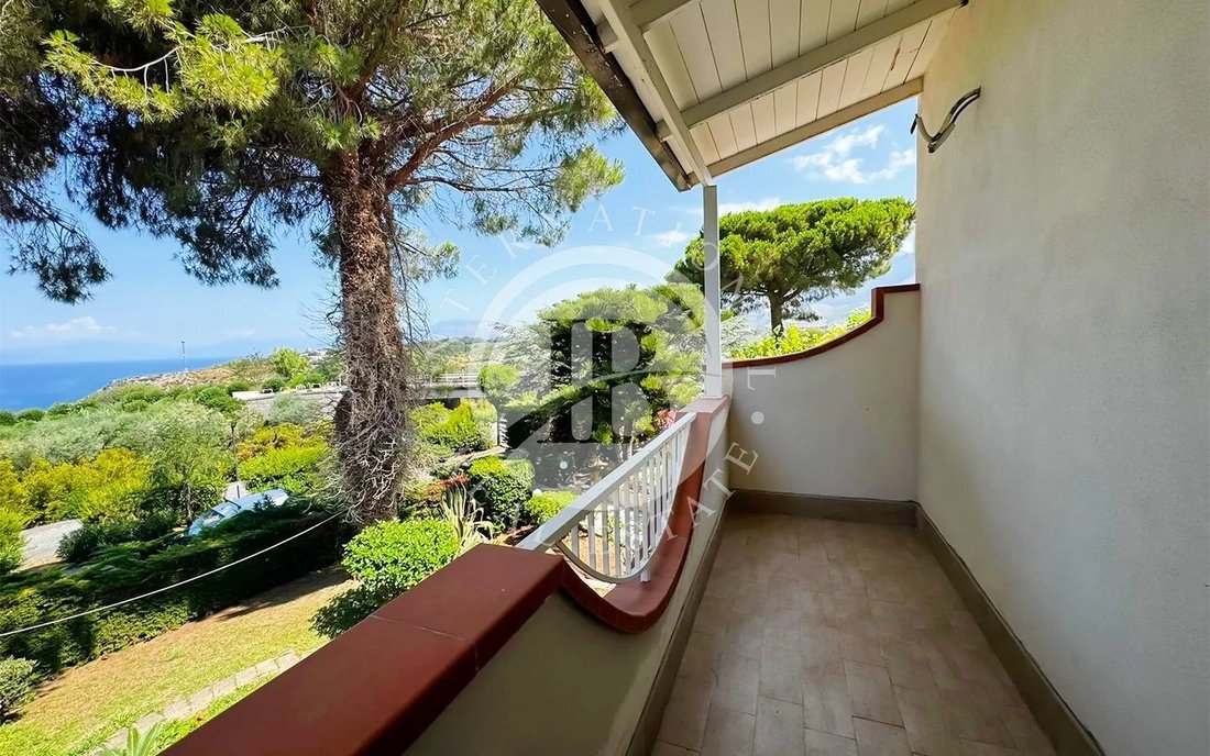 Villa in Arenile Center, Scalea, Calabria 1 - 17347646