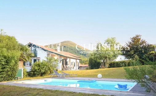 Villa in Ascain, Nouvelle-Aquitaine, France 1