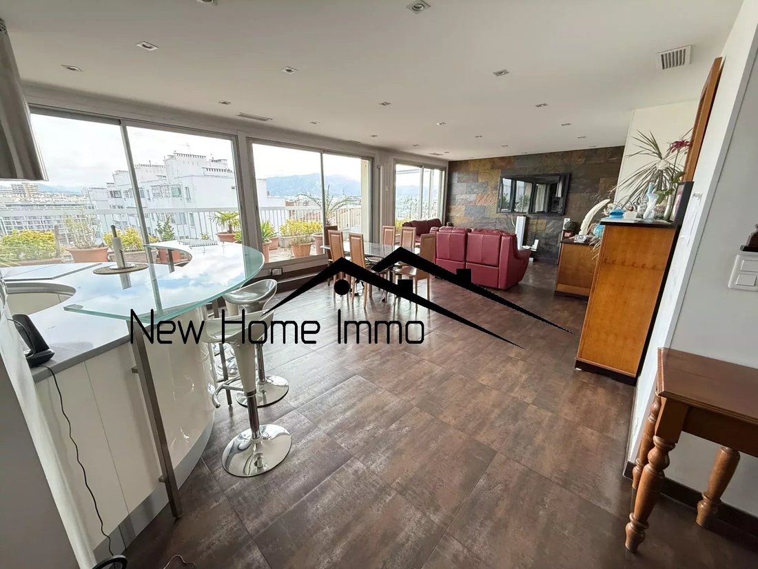 Apartment in Périer, 8e Arrondissement, Marseille 4 - 17352615