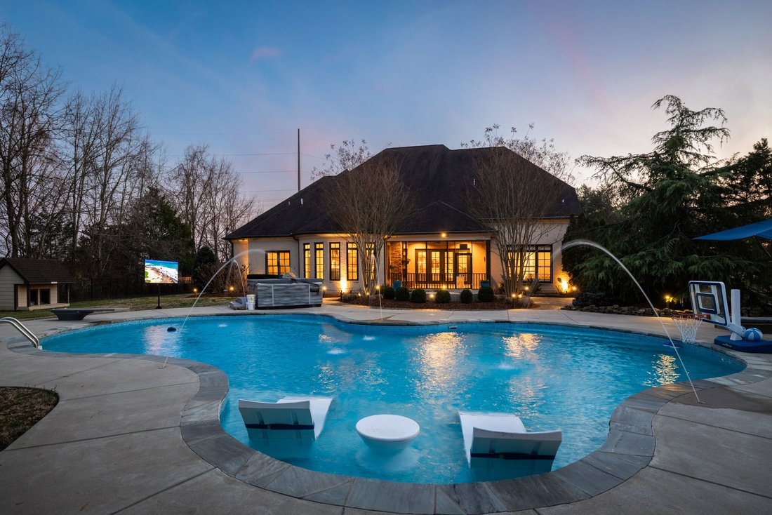House in Franklin, Tennessee, United States 3 - 17348404