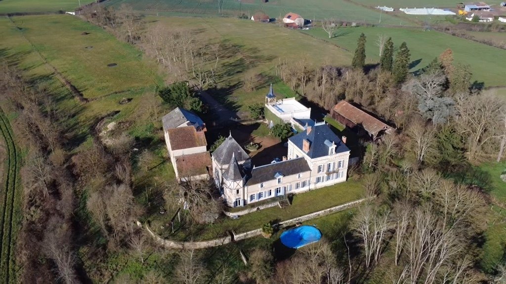 Castle in Marche, Vichy, France 1 - 17348006