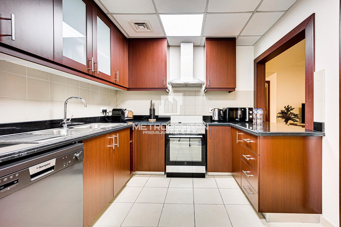 Apartment in Jumeirah Beach Residence, Dubai, United Arab Emirates 2 - 17349272