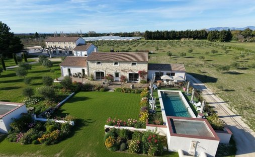 House in Secteur Ouest, Pernes-les-Fontaines, France 1