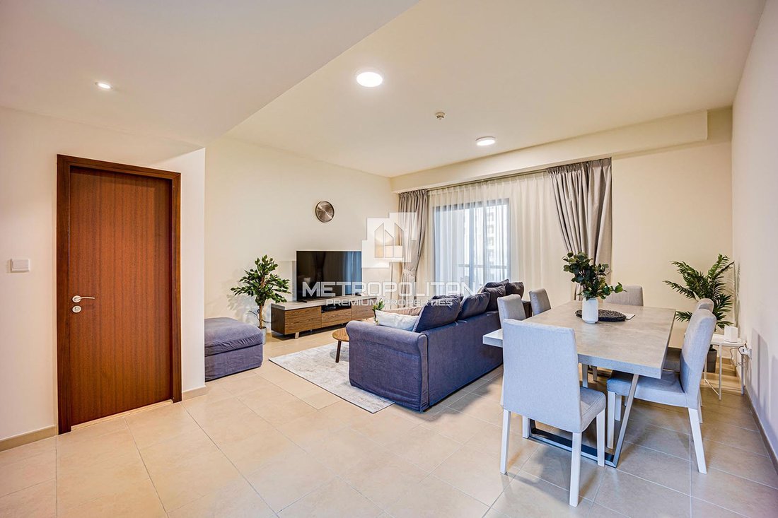 Apartment in Jumeirah Beach Residence, Dubai, United Arab Emirates 1 - 17349272