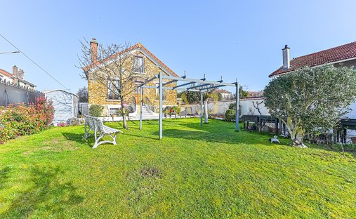 Casa a Ledru Rollin, Le Perreux-sur-Marne, Francia 1
