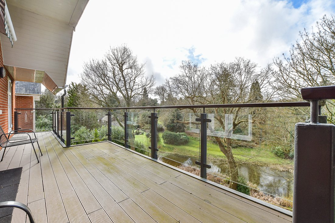 Apartment in Mount Ephraim, Tunbridge Wells, England 3 - 17354925